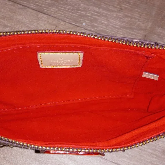 🦋Beautiful Louis Vuitton mini pochette kaki monogram bag for any occasion 🦋🦋 - Picture 6 of 7